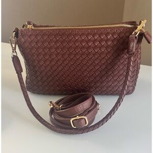 Modern + Chic Elegant Elle Woven shoulder/Crossbody Bag-cinnamon